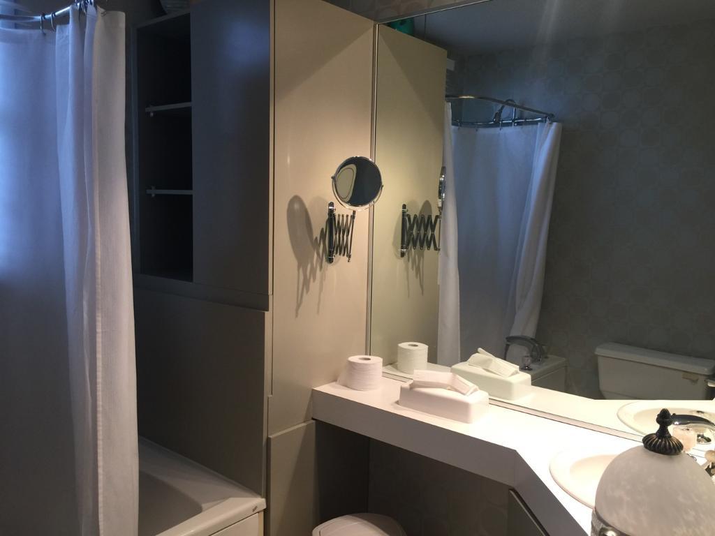Gite Chez Baza Shawinigan Exterior foto